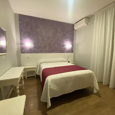 Sonia Pensión Granada
